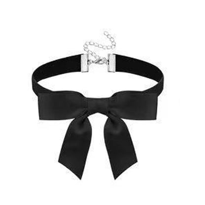 Women's Neo-Gothic Lace Choker Necklace