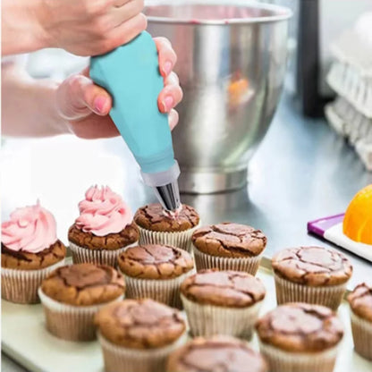 Silicone Piping Bags & Tips Set – Reusable Pastry Decorating Kit with Stainless Steel Nozzles
